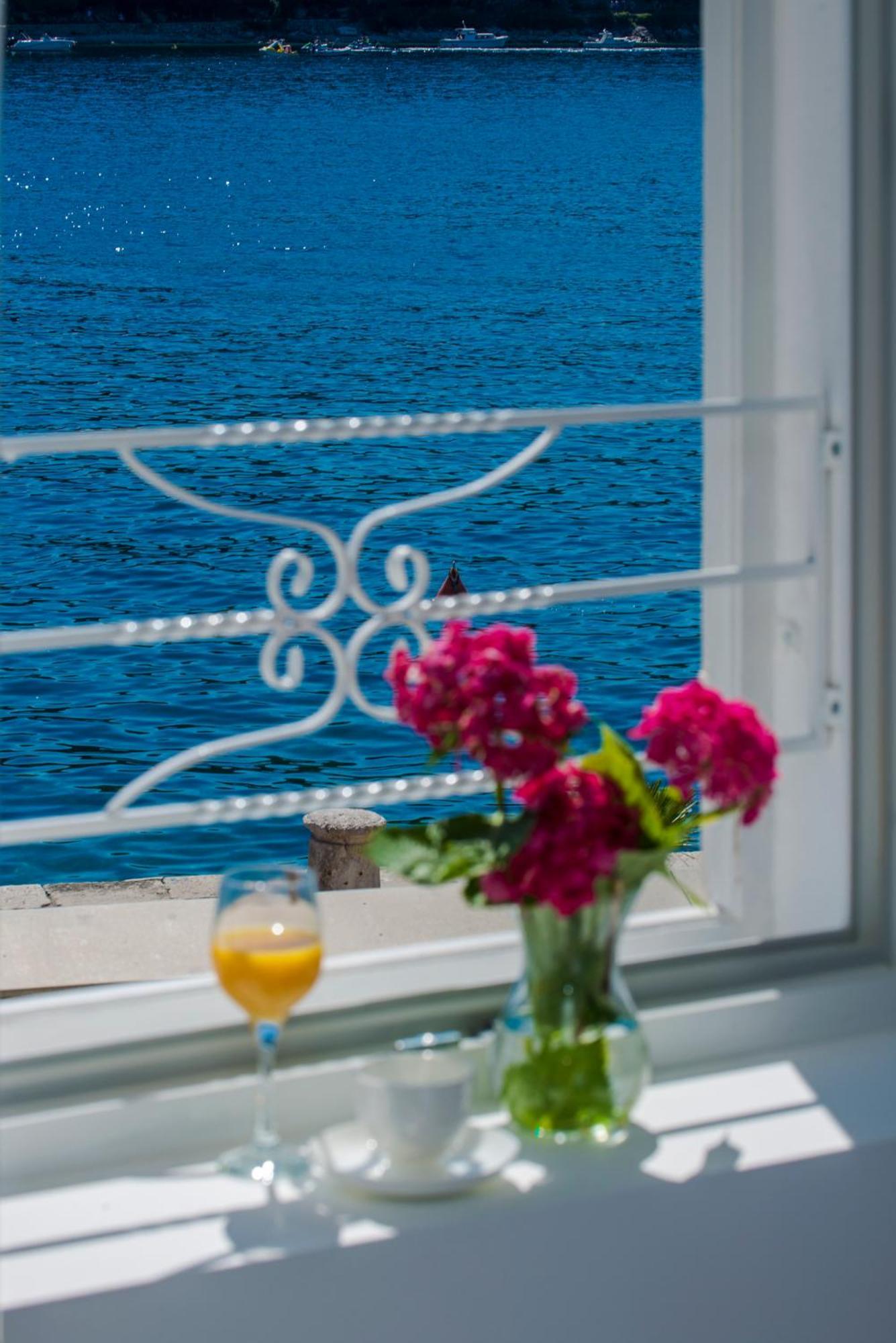 La Porta 3,Seaview Apartment In The Center ซัฟทัท ภายนอก รูปภาพ
