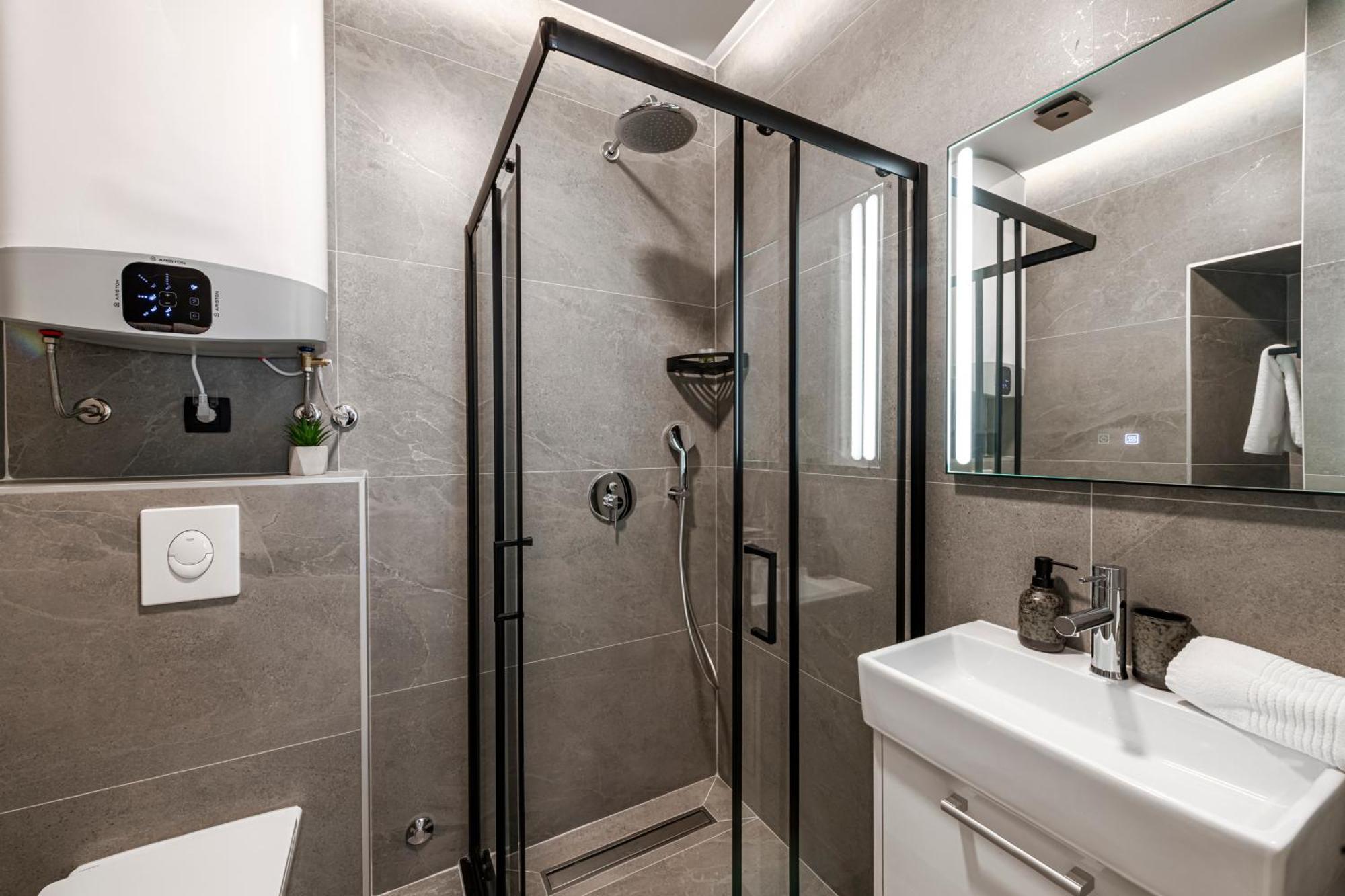 La Porta 3,Seaview Apartment In The Center ซัฟทัท ภายนอก รูปภาพ
